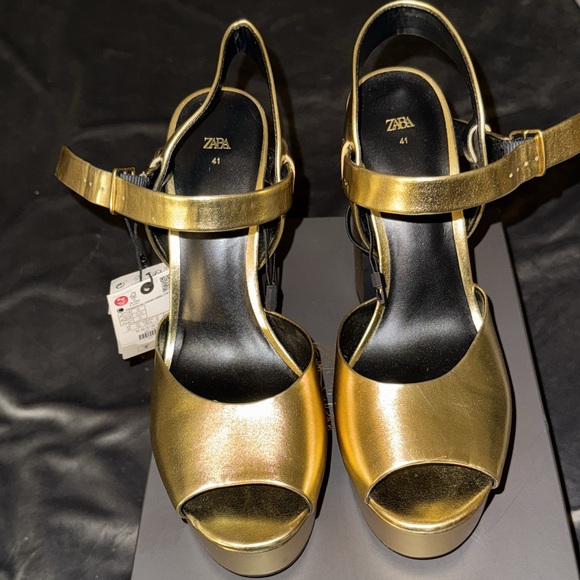 Zara Golden Metallic High Heel Platform Sandals - Picture 2 of 5